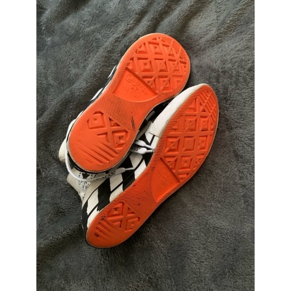 OFF-WHITE CONVERSE - Picture 4 of 4